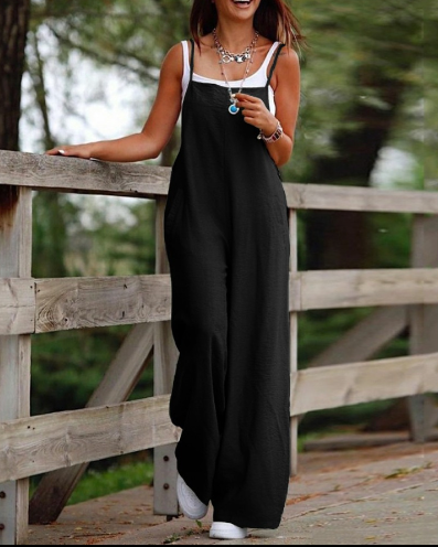 Women's Sleeveless Jumpsuit With Pockets And Adjustable Shoulder