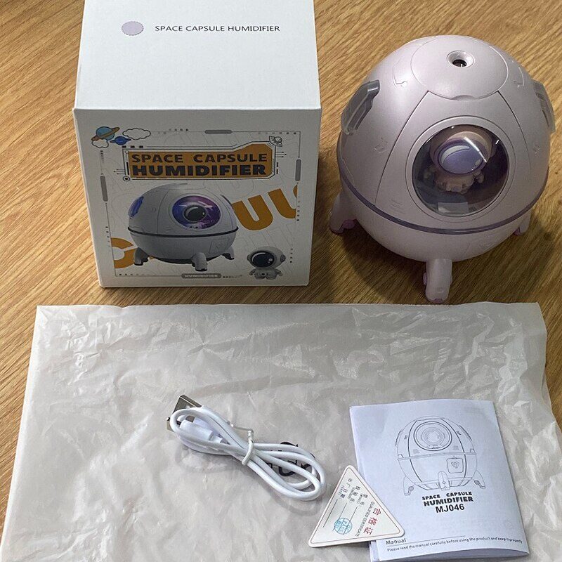 Portable Humidifier Desktop USB Astronaut Space Air Diffuser
