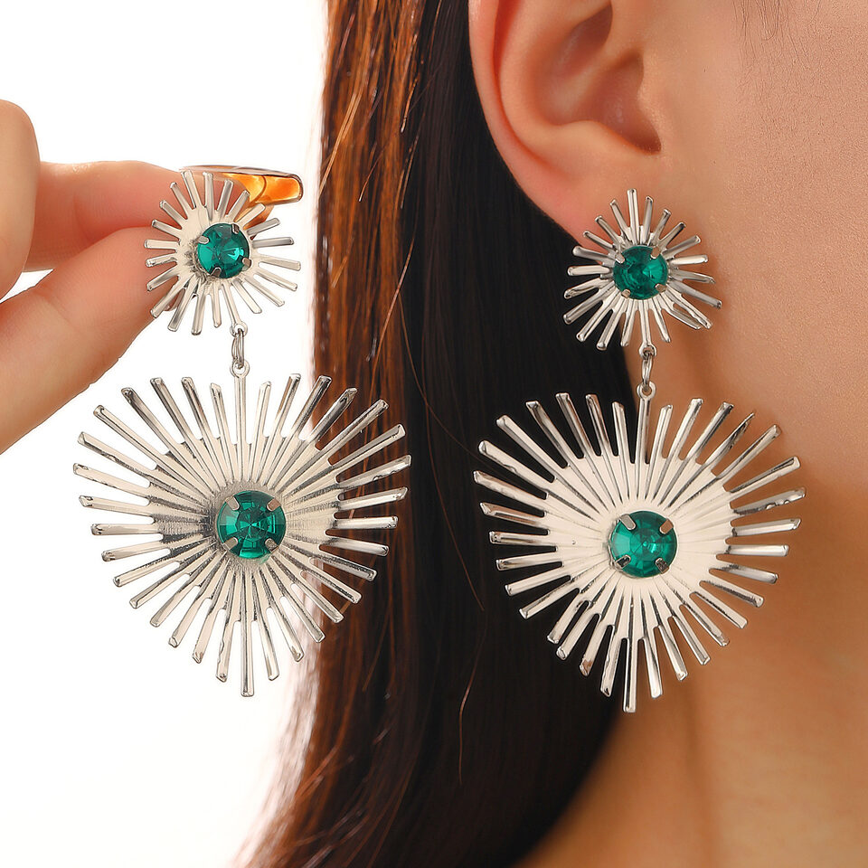 Bohemian Sunflower Heart-shaped Earrings With Rhinestone Exaggerated Personality