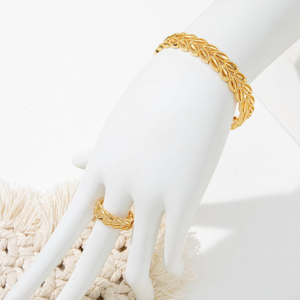 2Pcs Fashion 18k Gold Plated Wheat Ear Leaves