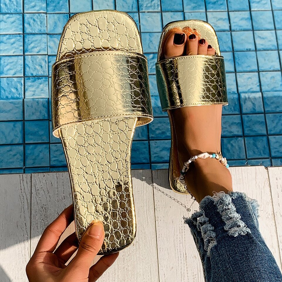 Fashion Crocodile-textured Slides Slippers Summer Square Toe Flat