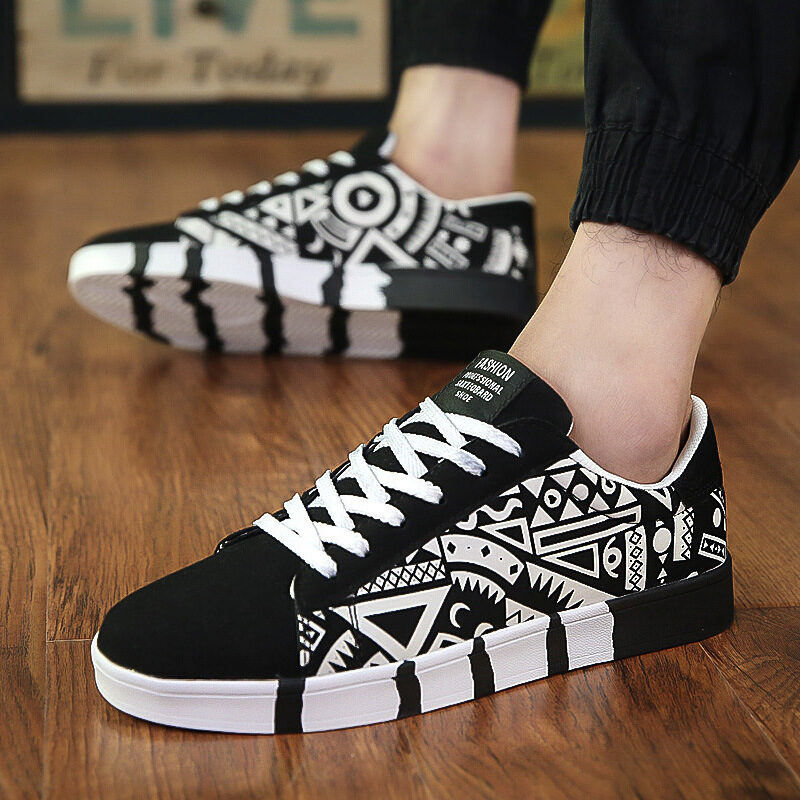 Trendy shoes canvas
