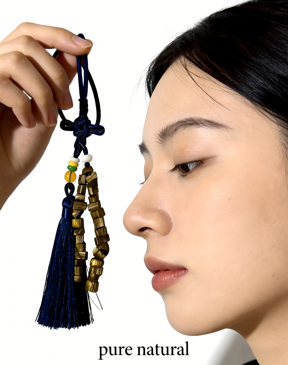 Natural Agarwood Pendants