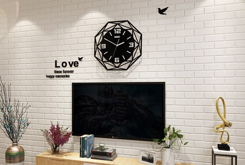 Simple clock wall