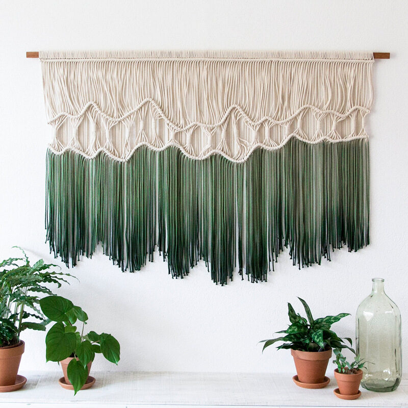 Tapestry dyeing handmade