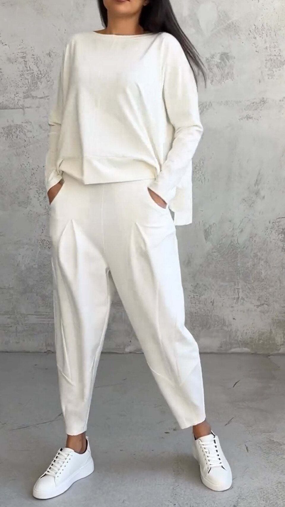 Women's Irregular Suit Long-sleeved Round Neck Top