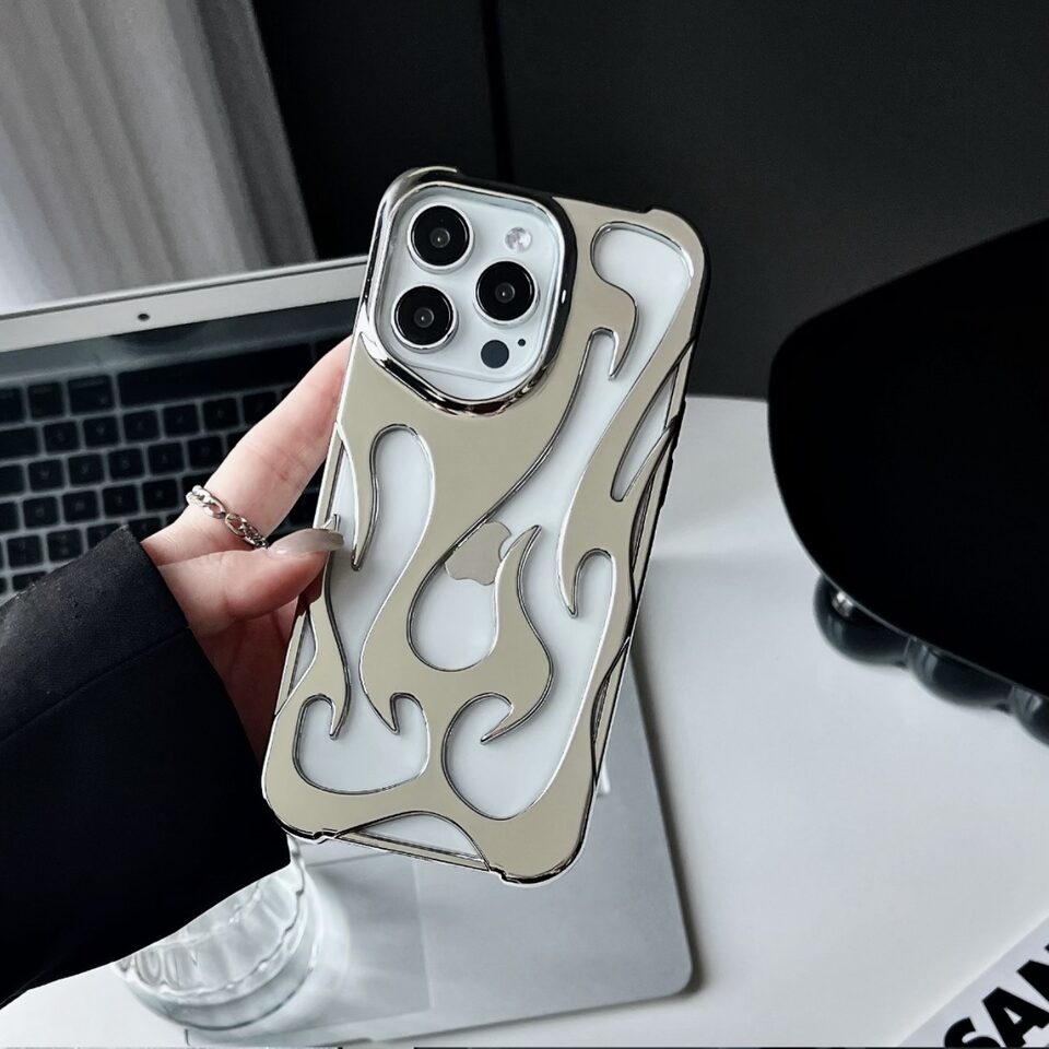 Electroplating Hollow Heat Dissipation Phone Case Flame Pattern