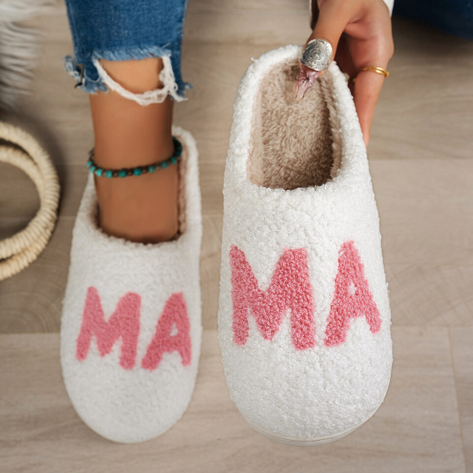 Warm And Cozy MAMA Christmas Gift Plush Cotton