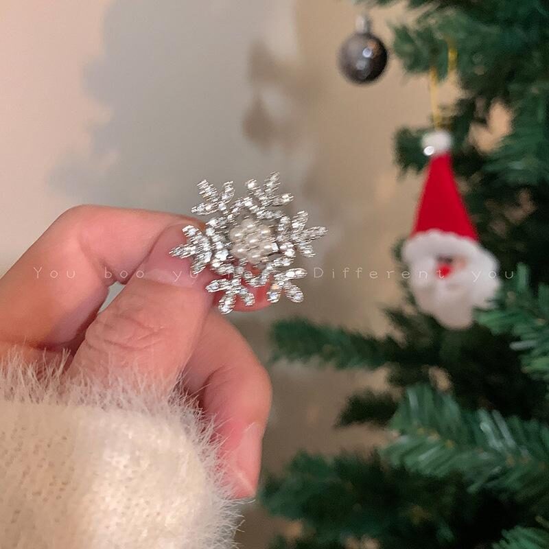Cyrstal Snowflake Pearl Hair Clip Winter Girls Small