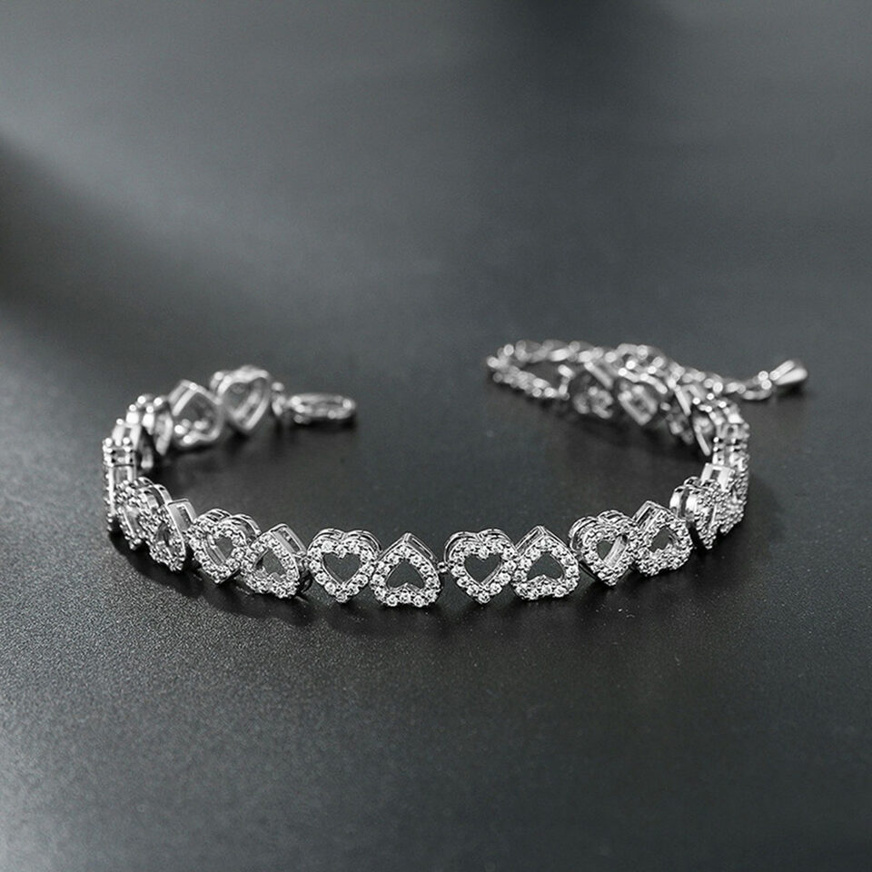 Girl's High-grade Diamond Bracelet With Full Heart