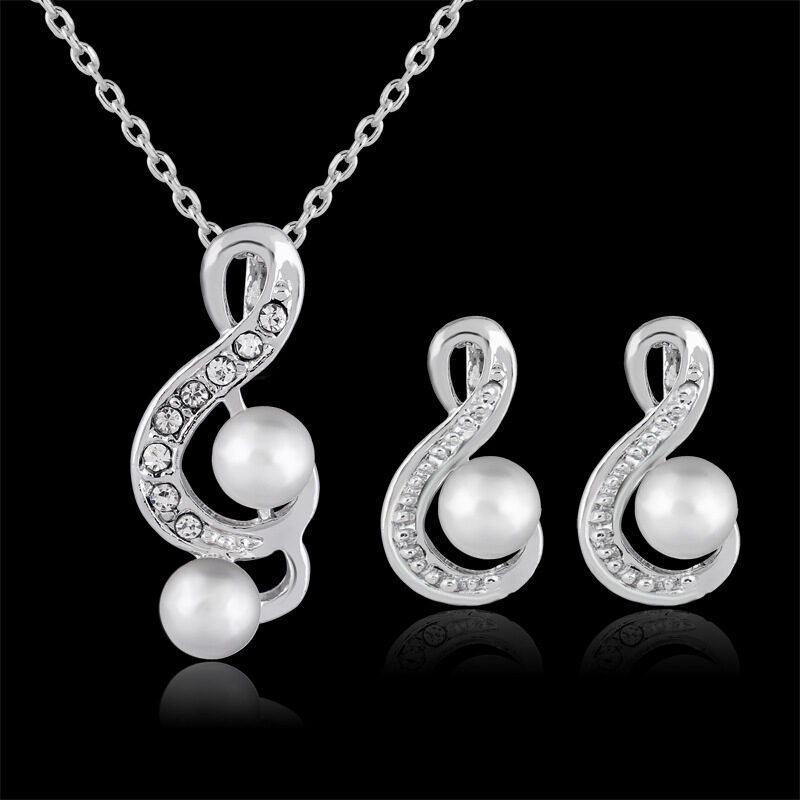 Fashion pearl two sets of simple and elegant