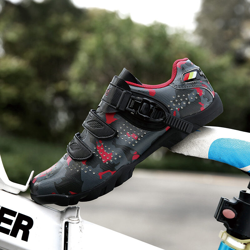 Lock shoes cycling