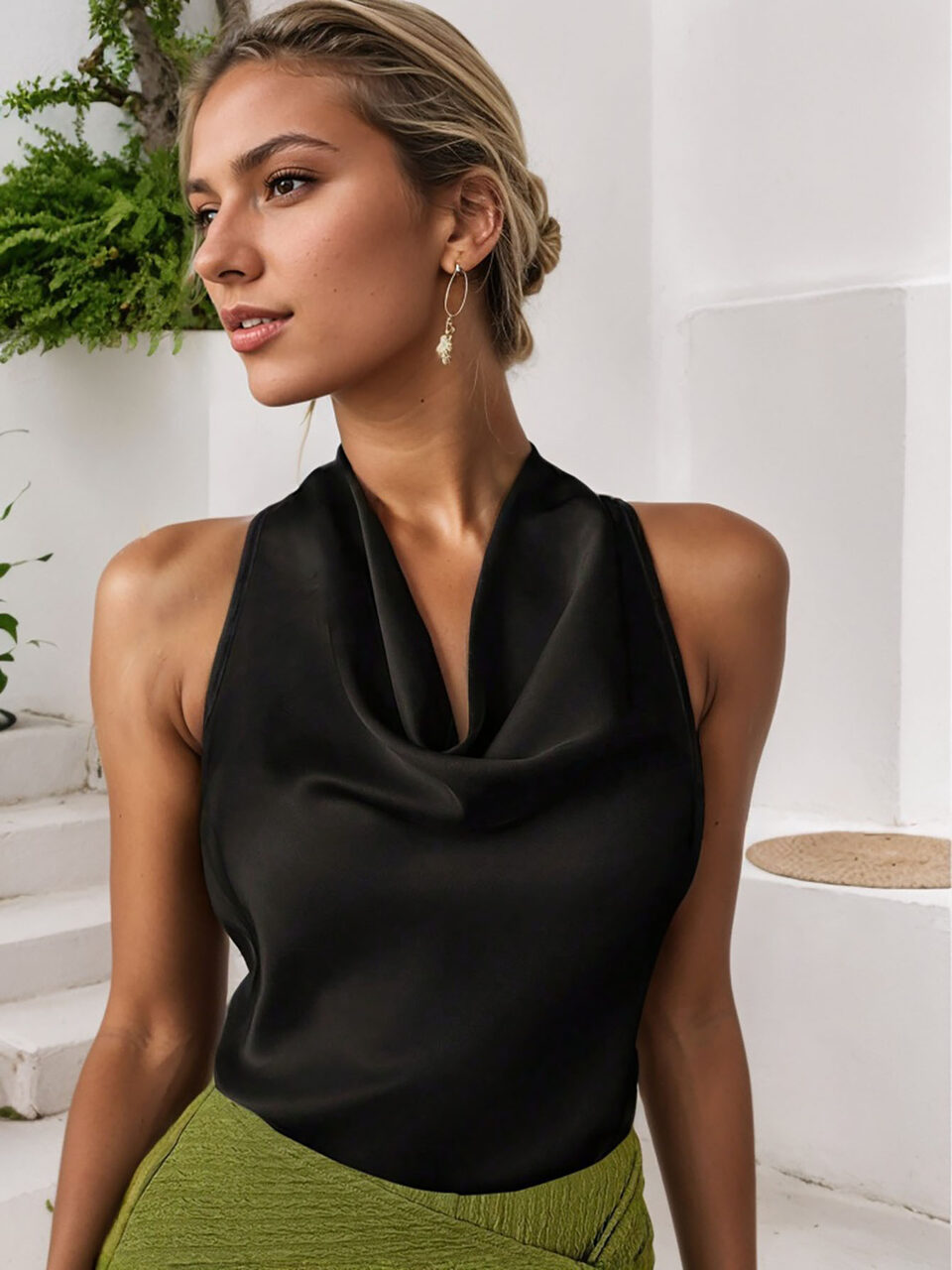Women Solid Color Swing Collar Sleeveless Vest Trendy
