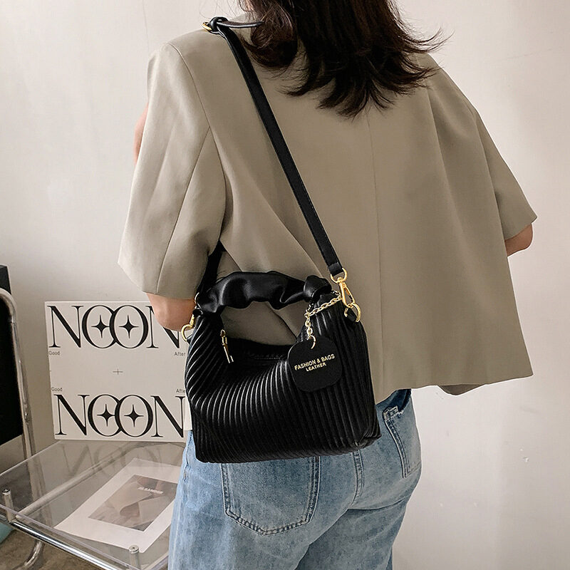 Women Fashion Crossbody Bag PU Leather Pleated Cloud