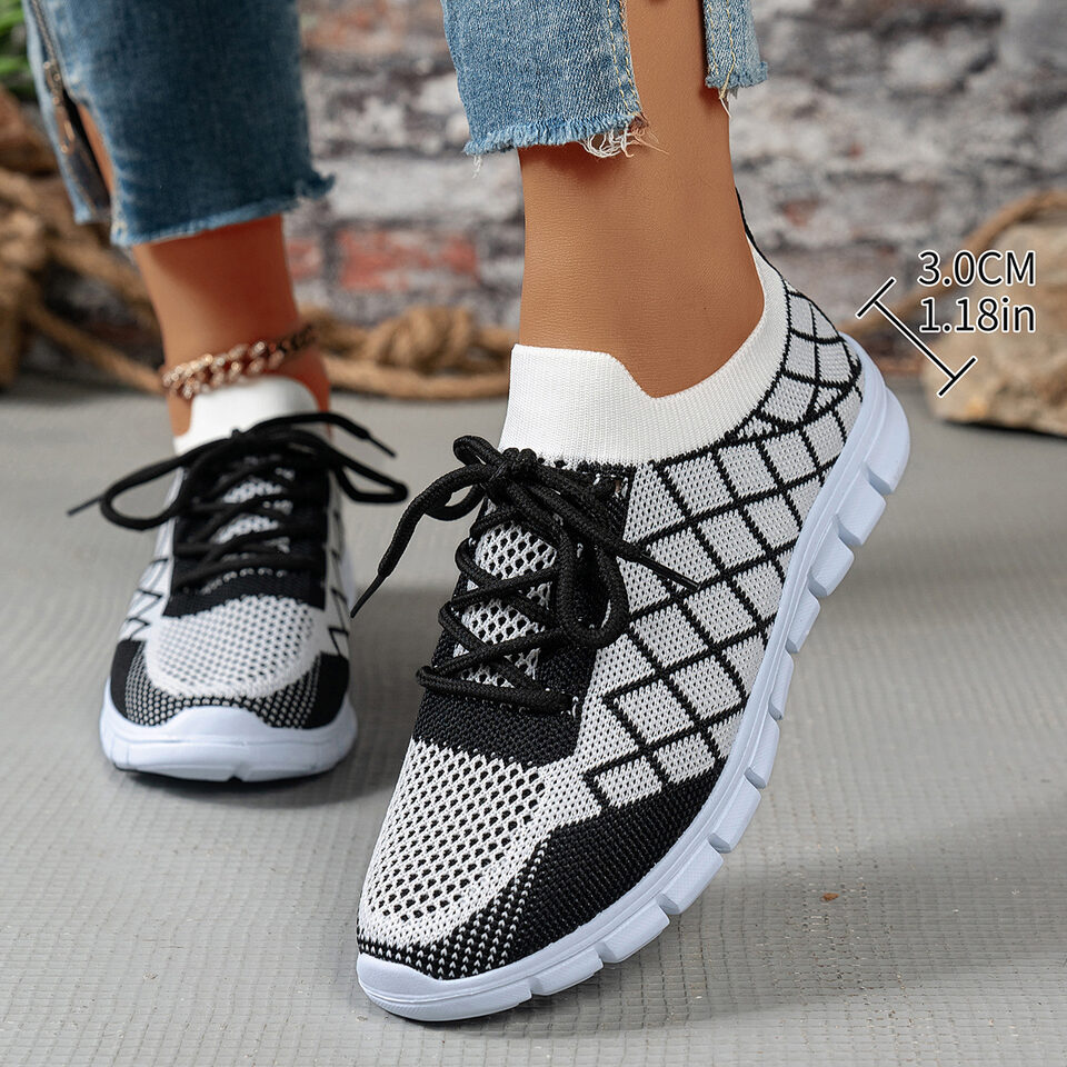 Colorblock Plaid Lace-Up Flyknit Sneakers Ins Mesh Casual