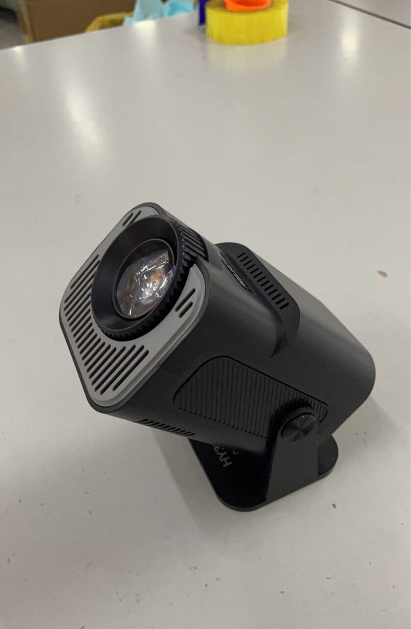 Personality Projector Household Outdoor Portable