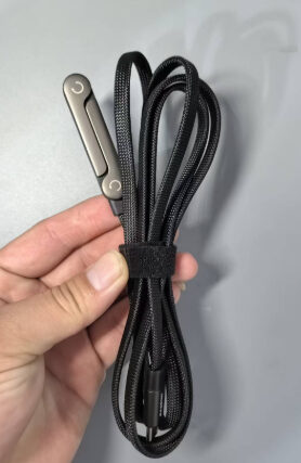 Fast Charging Foldable Bracket Data Cable 2-in-1 Wire