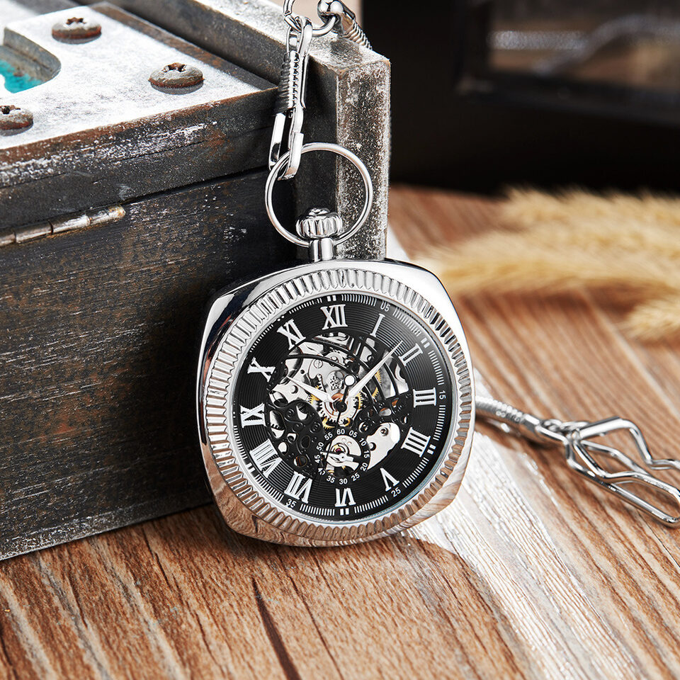 Trendy Fashionable Classic Retro Pocket Watch