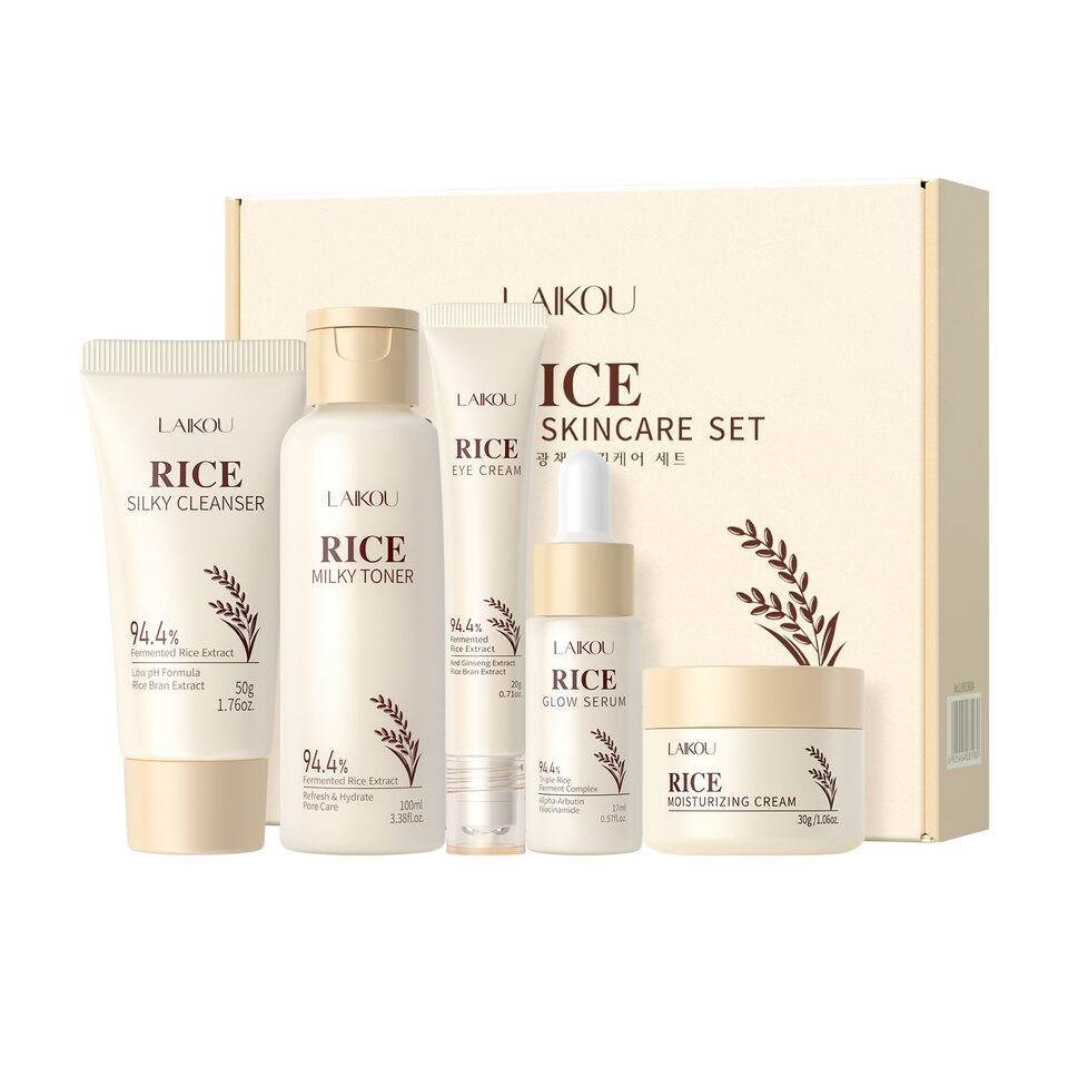 Moisturizing Cream With Plant Extracts For Facial Skincare