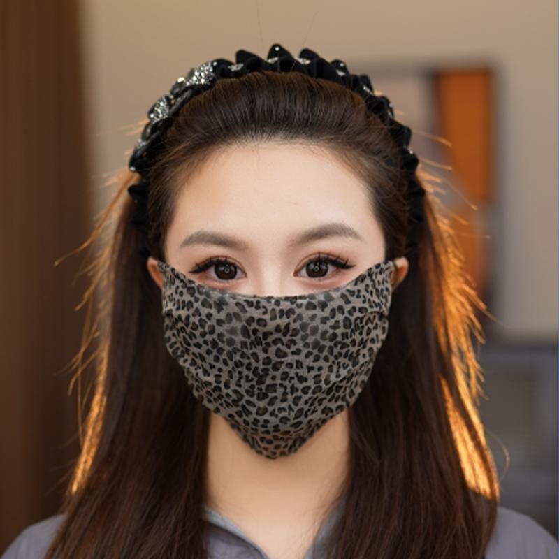 Windproof Breathable Face Mask That Makes Your