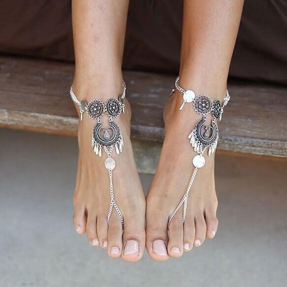 Bohemian Jewelry Antique Silver Color Hollow Flower Chain