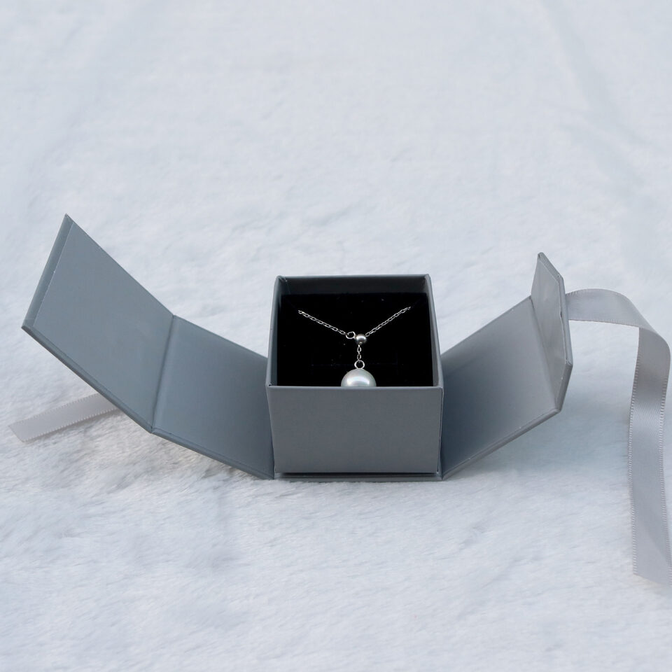 Jewelry Boxes Paper Gray White Color Ribbon Bowknot