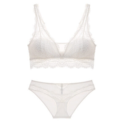 Laceless Bra Gathering Lace Set
