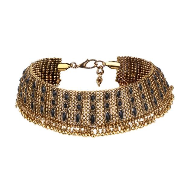 Short chain necklace pearl bell female models