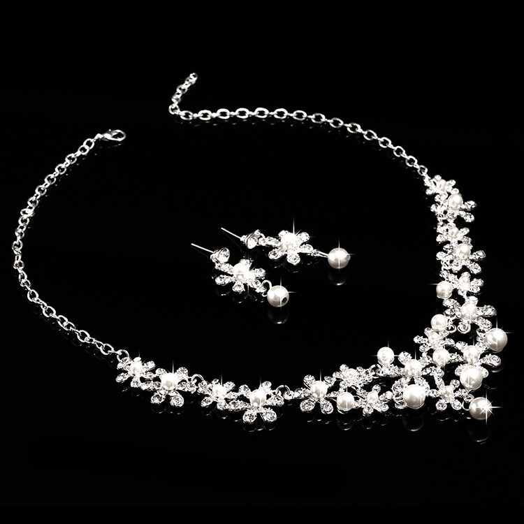 three sets of crystal flower necklace