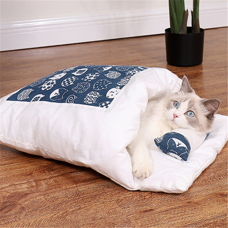 Winter Warm Cat Closed Removable And Washable Quilt