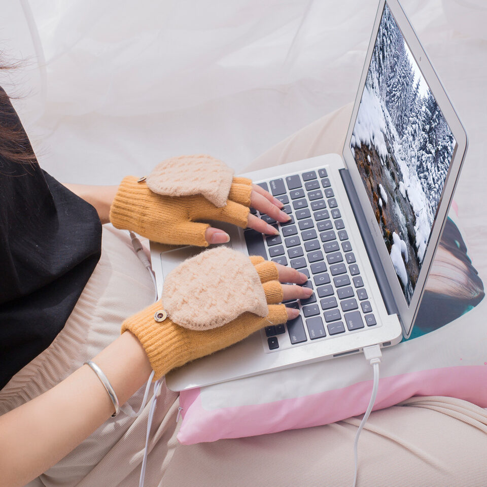 Breathable 5V USB Heated Gloves Winter Knitted Heating