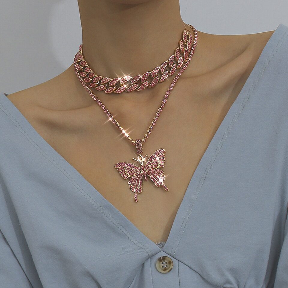 Necklace with diamond butterfly