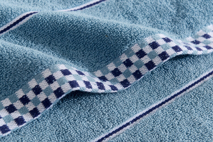 Soft absorbent facial towel couple adult