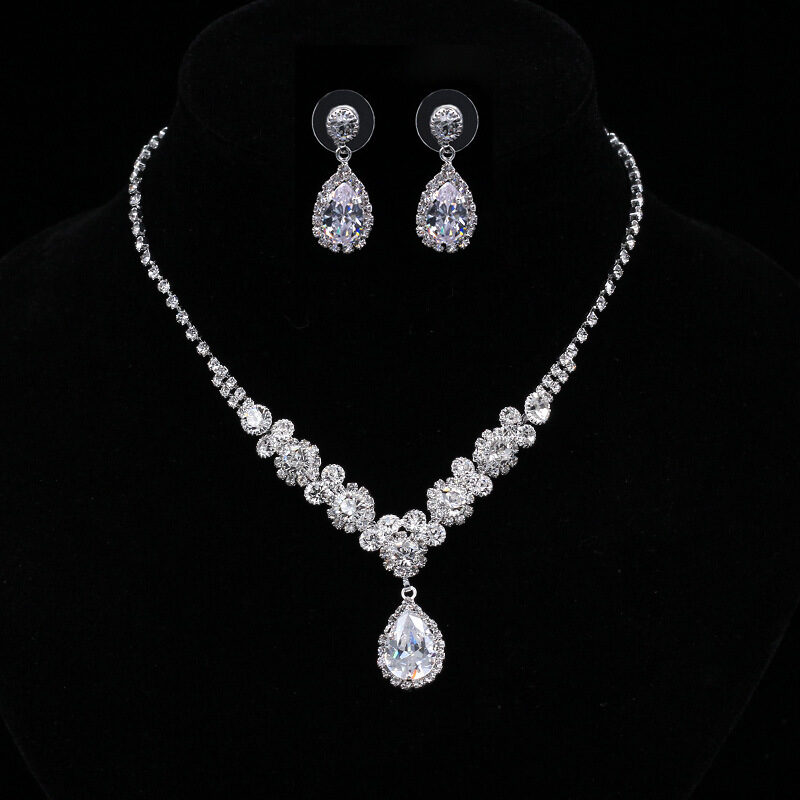 Europe and America popular sets of chain drops