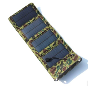 Outdoor 8W folding solar charger Direct charging collapsible