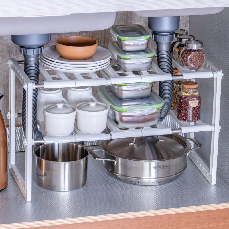 Kitchen shelf retractable