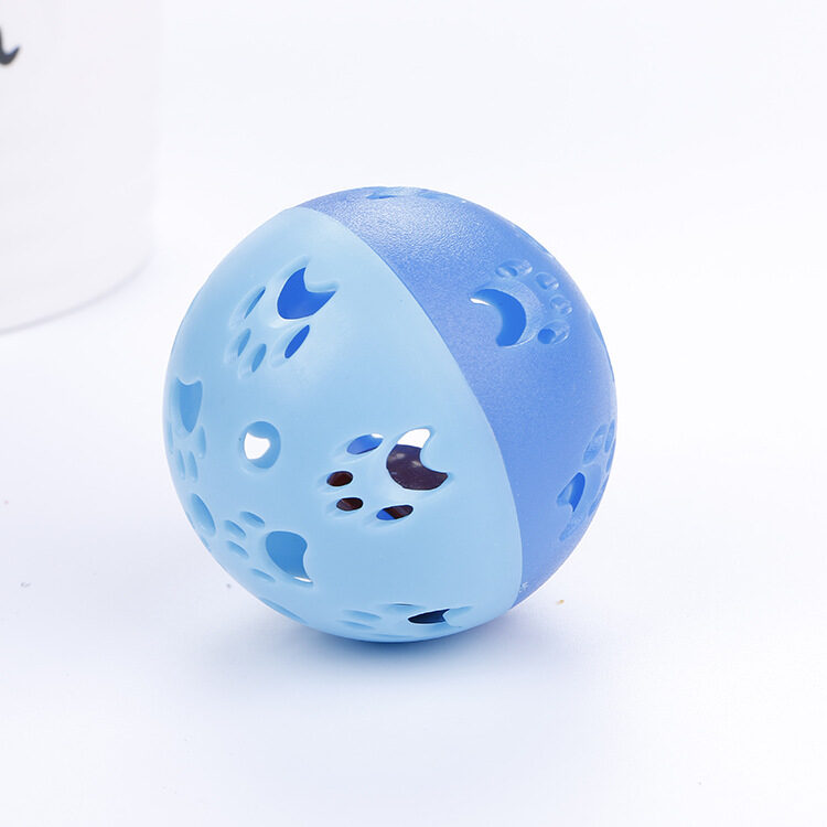 Pet cat toy hollow ball plastic