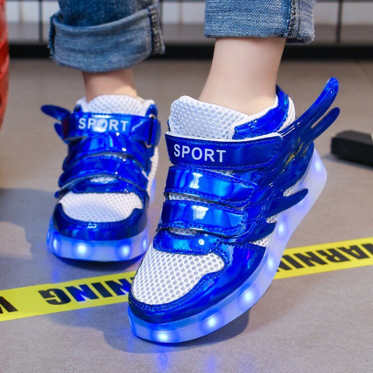 Lights up