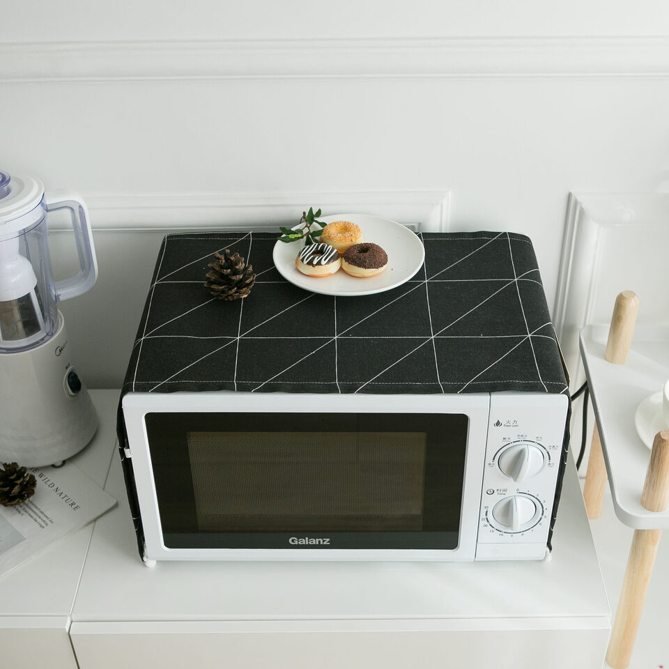 Multifunctional microwave oven electric cover cloth