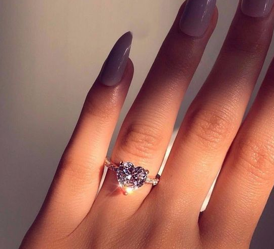 Ins inlaid AAA zircon heart-shaped ring wish new