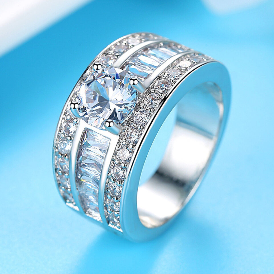 Fashion Jewellery Sumptuous Creative Trend Zircon Claw Heart