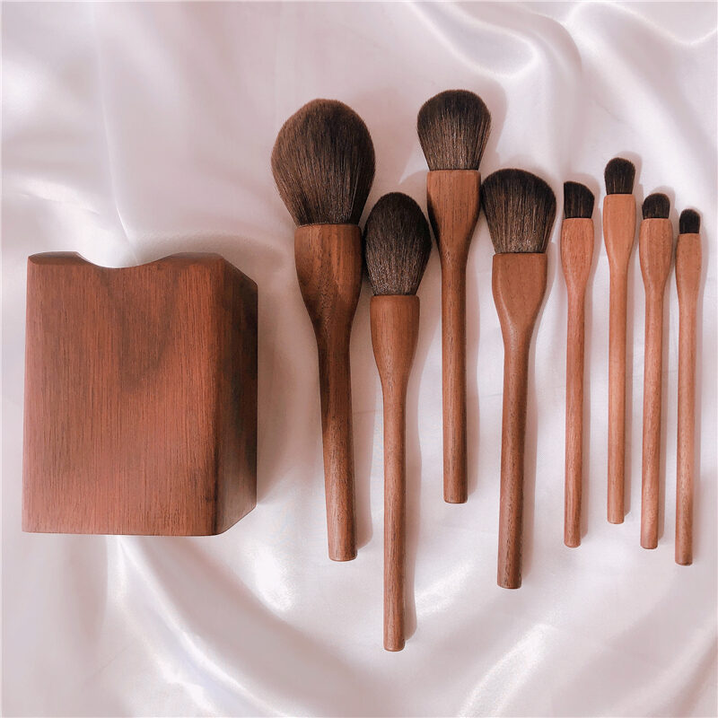 Wood Handle Makeup Brush Set Blush Eye Eyeliner