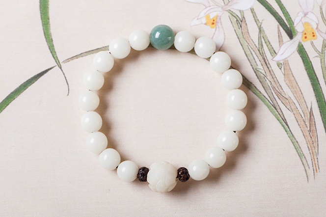 Natural white jade Bodhi bracelets beads women's simple